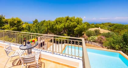 Villa Eudora - Two Bedroom Villa, Sleeps 4