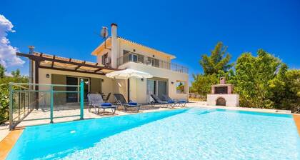 Villa Eudora - Two Bedroom Villa, Sleeps 4