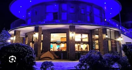 Hotel &Restaurant Time-Out