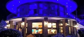 Hotel &Restaurant Time-Out