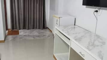 Superior Double Room, City View | Desk, blackout curtains, free WiFi, bed sheets