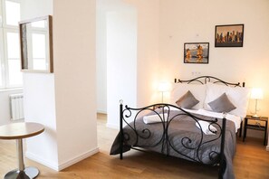 Habitación cuádruple básica | Wifi gratis 