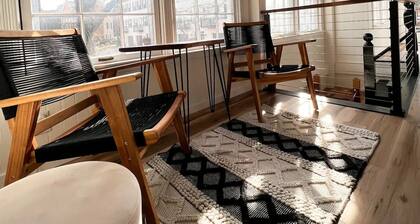 Historic Home in Downtown Lexington- Maryland Manor