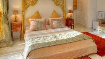 Deluxe House | Free WiFi