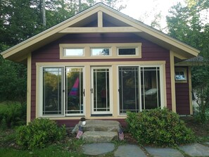 Exterior detail - 3 Beautiful Finnish Cabins with Sauna on Lake Monomonac (Rindge)