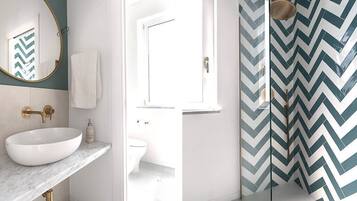 Basic-Apartment, Buchtblick | Badezimmer