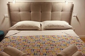 1 habitación y ropa de cama 