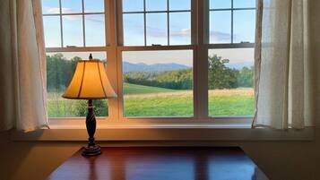 Pemandangan dari hartanah