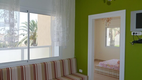 1 bedroom, WiFi - Cozy 1-bedroom apartment with WiFi, AC in charming Mahdia (Mahdia)