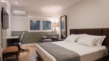 Executive-huone | 1 makuuhuone, tallelokero huoneessa, työpöytä