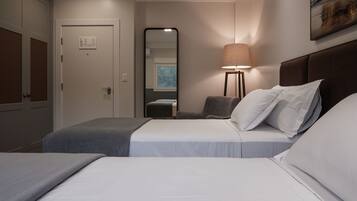 1 bedroom, in-room safe, desk, laptop workspace