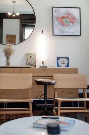 Dining - Ivy House | Midtown | First Floor (Kansas City)