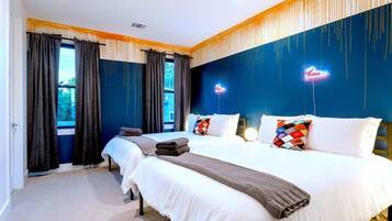 6 bedrooms, high-speed internet