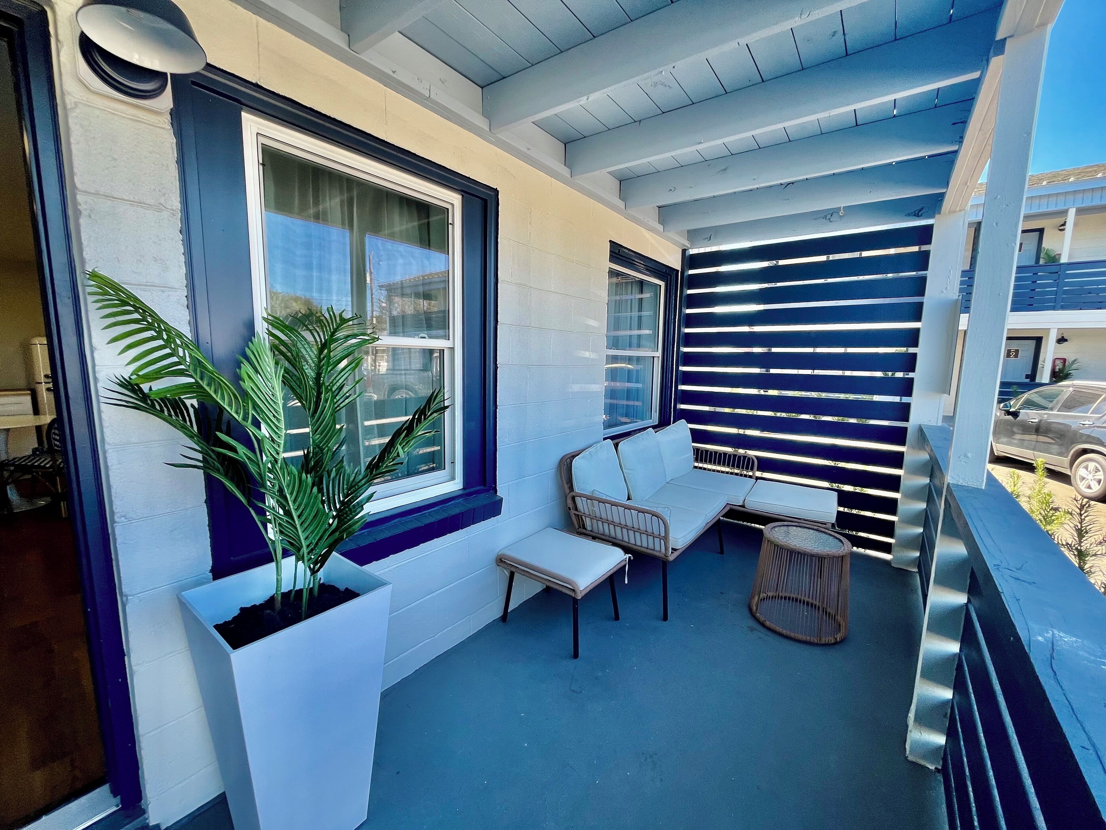 Family Suite, 2 Bedrooms, Non Smoking, Pets allowed | Terrace/patio