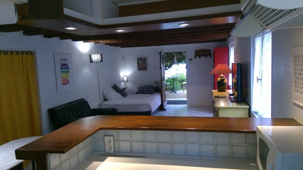 Interior - Lovely garden studio in a villa in Nice (Nice)