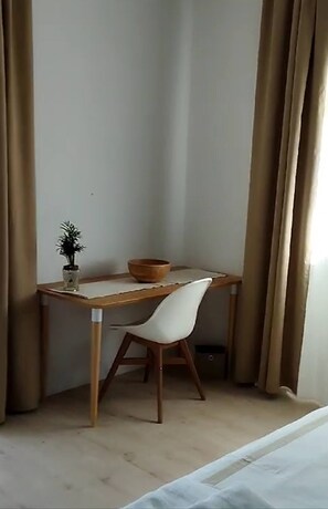 Deluxe Apartment, Balcony, City View
