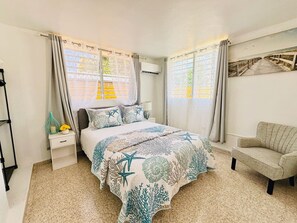 5 bedrooms, iron/ironing board, WiFi, bed sheets