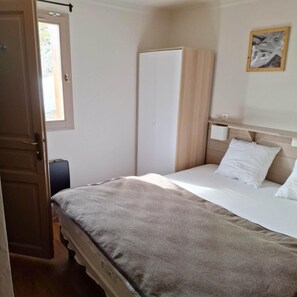 3 bedrooms, WiFi