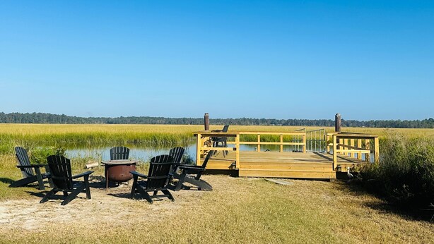 Property grounds - Low Country Living-Deep water dock, Gorgeous views (Midway)