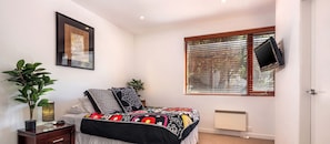 3 chambres, fer et planche Ă repasser, Wi-Fi gratuit, draps fournis