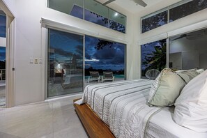 3 bedrooms, in-room safe, iron/ironing board, free WiFi