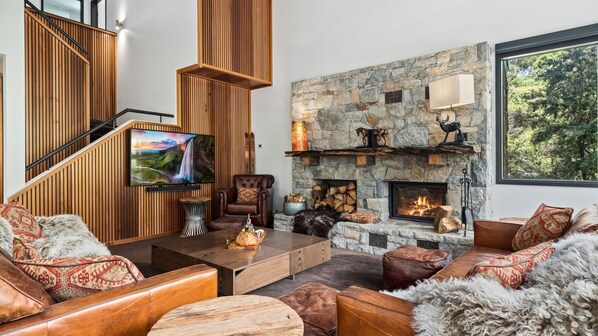 Fireplace - Cascadia - Crackenback Ridge (Crackenback Ridge)