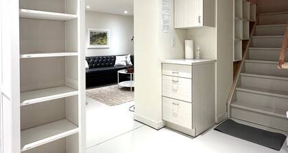 AAA location. Best location in Waterloo. Private Larger Bedroom A