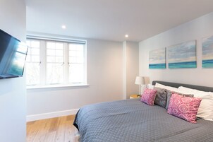 Appartamento Deluxe | Tende oscuranti, ferro/asse da stiro, Wi-Fi gratuito, lenzuola