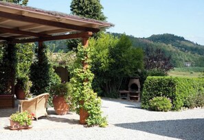 Property grounds - Farmhouse in Tuscany - Il Melograno
 (Tuscany)