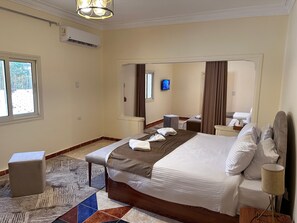 Superior Quadruple Room, City View | In-room safe, soundproofing, free WiFi