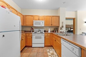 Apartment (2 Bedrooms) | Exterior