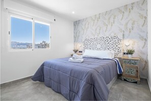 2 bedrooms, iron/ironing board, WiFi, bed sheets - 20th floor apartment with front sea view (Benidorm)