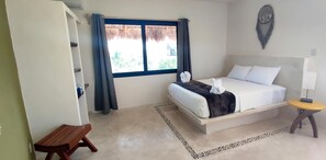 1 bedroom, in-room safe, iron/ironing board, free WiFi - Private Rooftop, Sea View, Kitchen, Starlink Wi-Fi (Holbox)