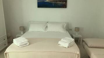 1 bedroom, in-room safe, desk, WiFi