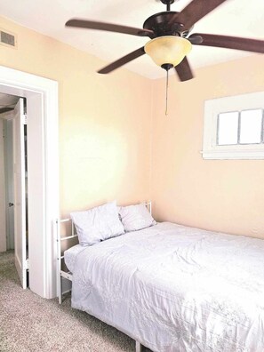 1 chambre, Wi-Fi gratuit, draps fournis