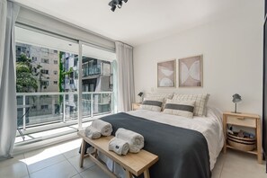 Iron/ironing board, WiFi, bed sheets - Comfortable stylish studio in Recoleta (Ciudad Autonoma de Buenos Aires)