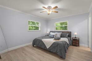 4 chambres, bureau, fer et planche à repasser, Wi-Fi