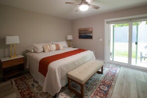 1 habitación, tabla de planchar con plancha, wifi y ropa de cama 