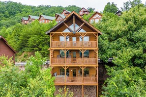 Exterior - Bella Vista (Sevierville)