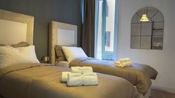 2 bedrooms, in-room safe, iron/ironing board, WiFi