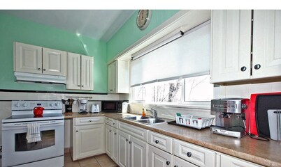 Niagara SkyLine Park And Walk To The Falls