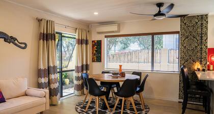 Spacious Eastern Beach Home by Zodiak Stays