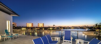 Luxe Home w/ Heated Infinity Pool on Marco Island!