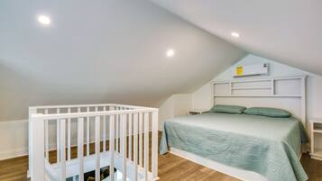 1 bedroom, internet, bed sheets