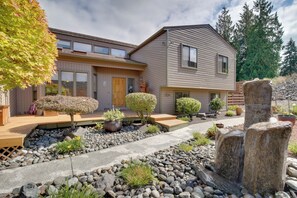 Exterior - Pet-Friendly Auburn Home on 3 Acres (Auburn)