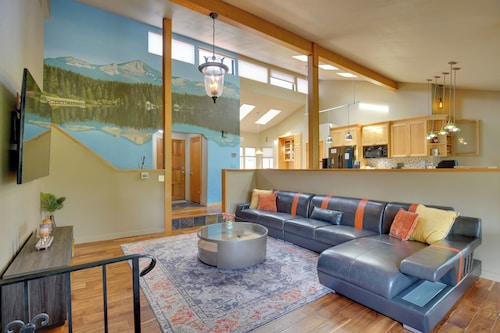 Pet-Friendly Auburn Home on 3 Acres