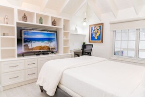 1 bedroom, desk, iron/ironing board, WiFi