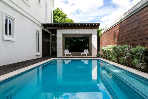 Choose To Be Happy @ The GAIA [2-Bedroom w/ Pool]