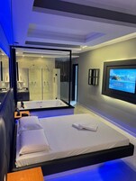 Quarto casal luxo, 1 cama Queen, banheira de hidromassagem (Hidro Premium) | Roupas de cama de algodão egípcio, roupas de cama premium