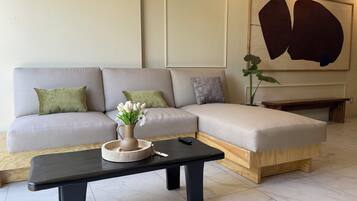 Smart TV, offices, printers